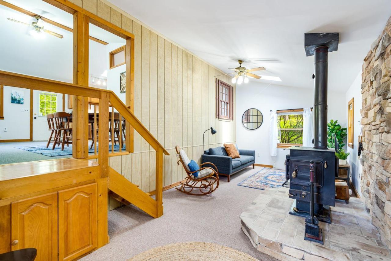 Morton Grove River Access Cabin With Hot Tub, Fire Pit, & Wifi! מראה חיצוני תמונה